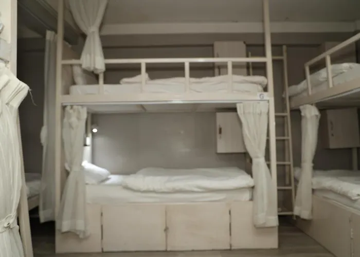 Bed And Pillow Katmandou