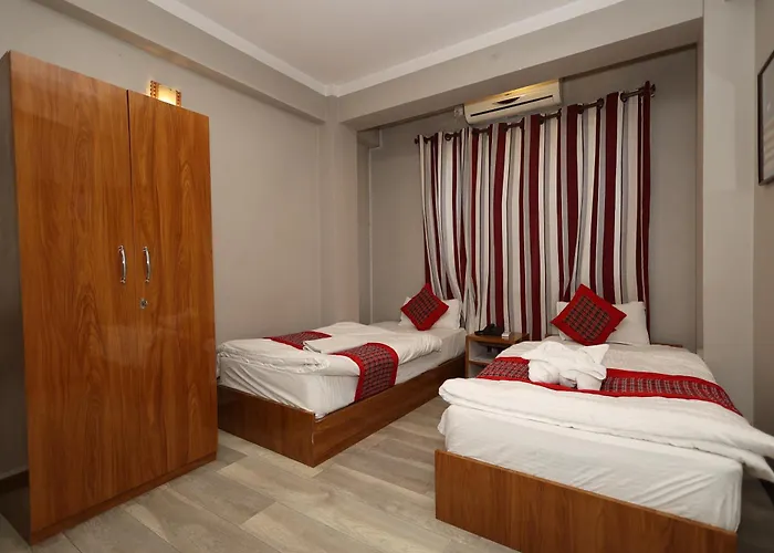 Bed And Pillow Katmandou