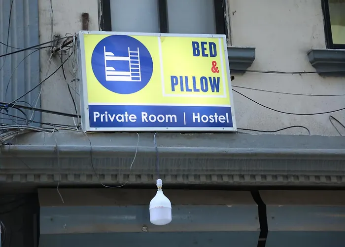 Bed And Pillow Auberge de jeunesse Katmandou