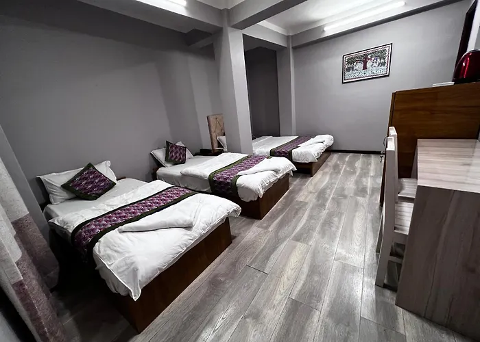 Auberge de jeunesse Bed And Pillow